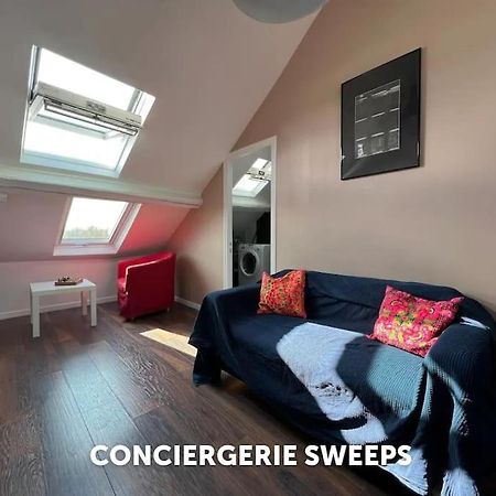 Bright Studio Apartment - Fontainebleau Exterior foto